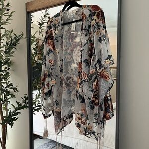 Japna Floral Velvet Kimono Cardigan | Tassel Detail | Size S | NWT
